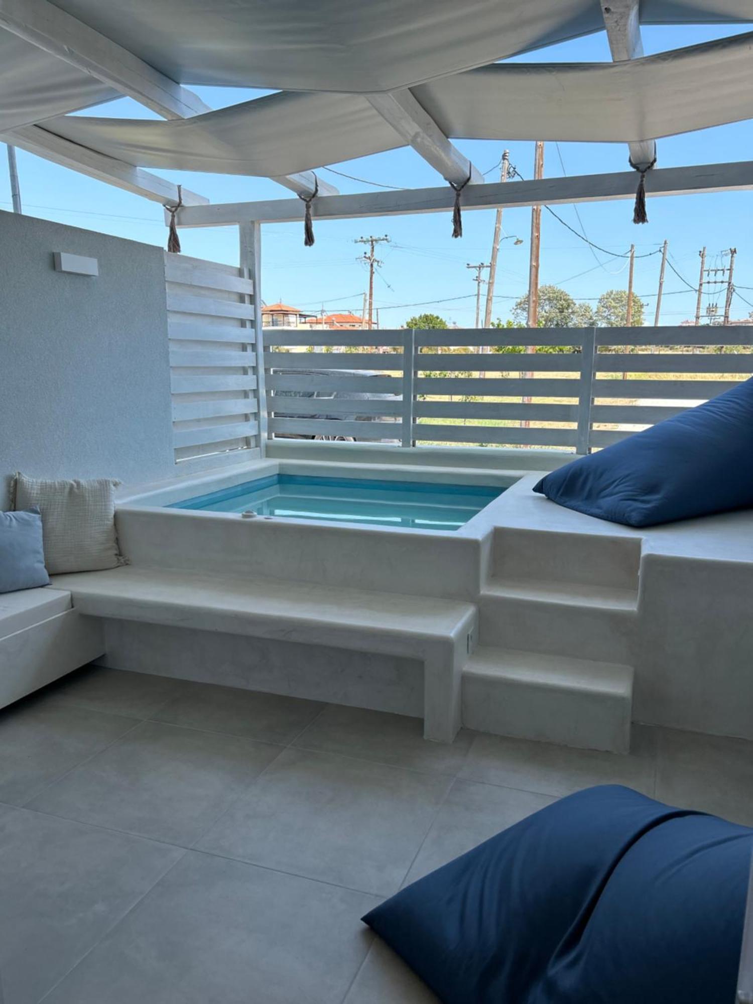Calliopes By The Sea Boutique Suites Paralia Dionysiou Exteriér fotografie