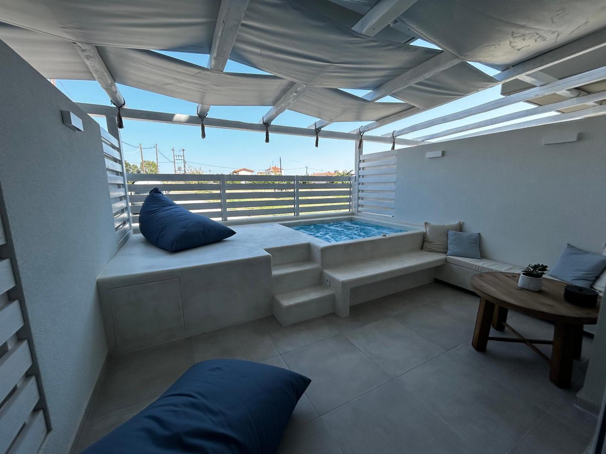Calliopes By The Sea Boutique Suites Paralia Dionysiou Exteriér fotografie